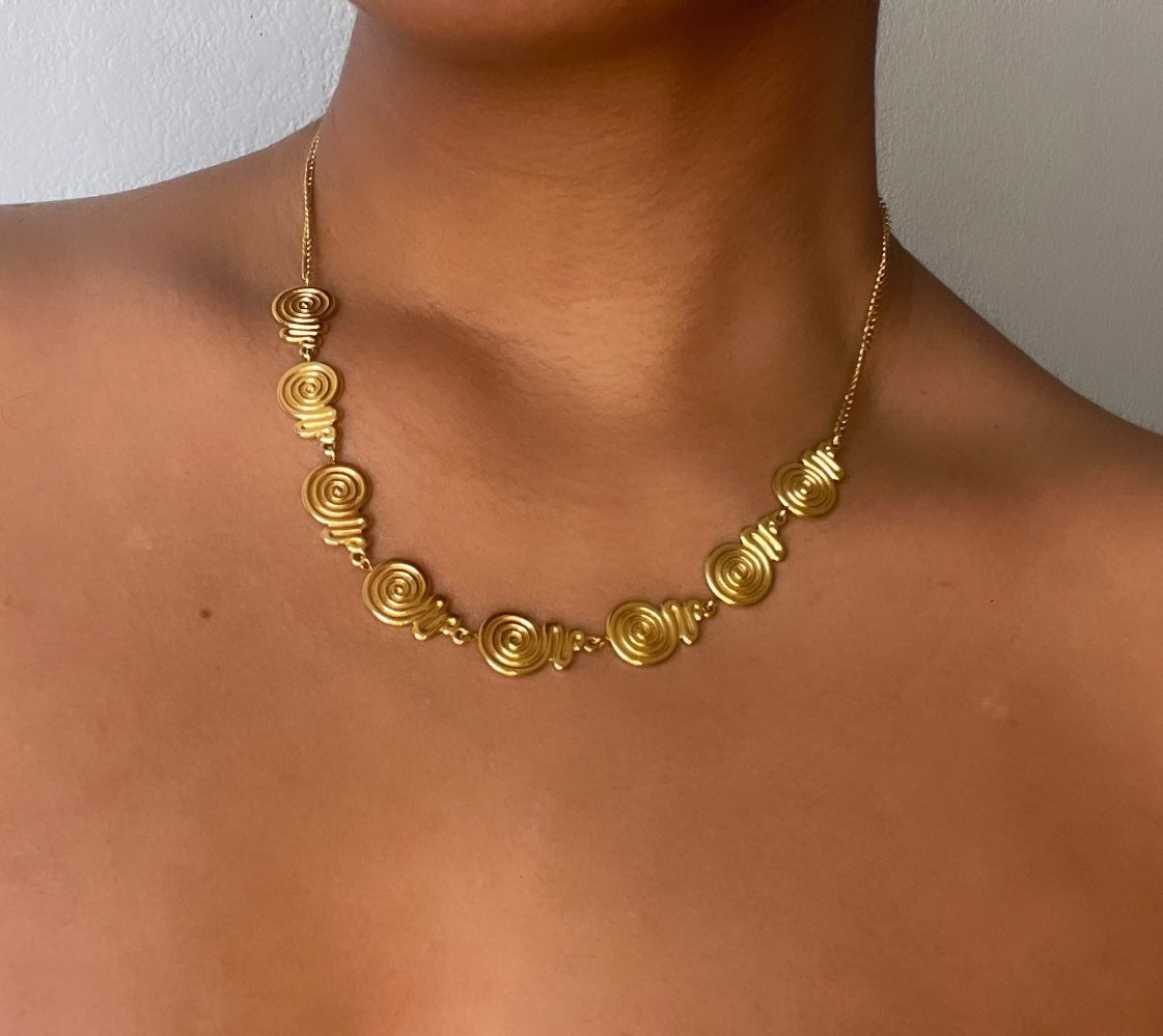 CLEO NECKLACE