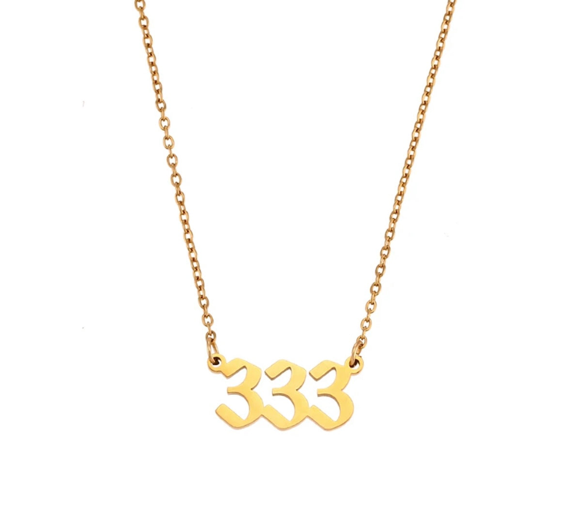 DIVINE ANGELS NECKLACE