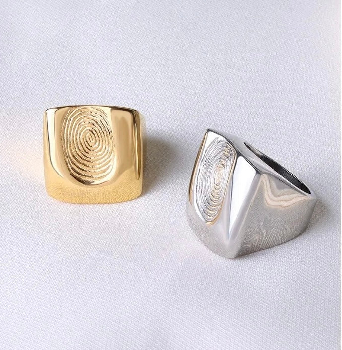 THUMBPRINT RING