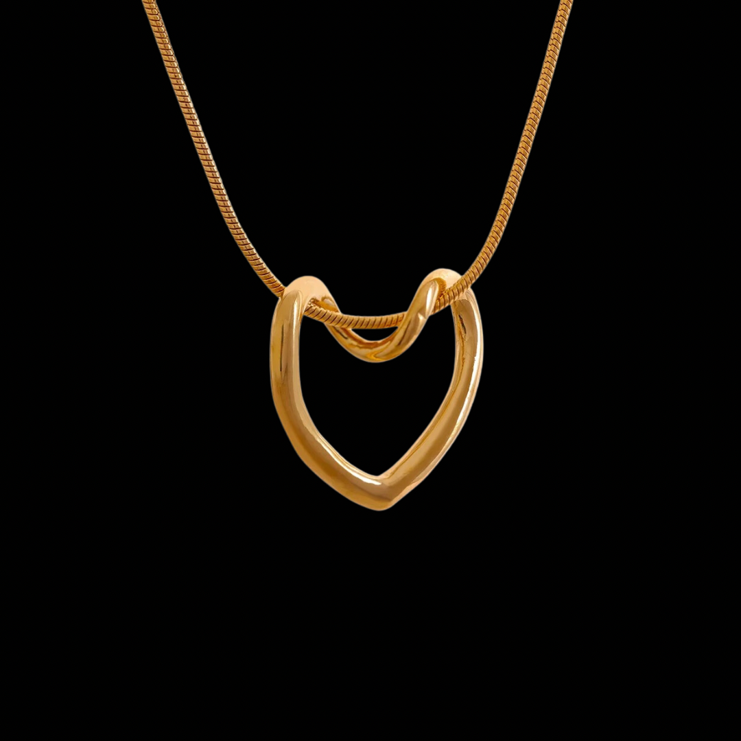 HEARTSTRING NECKLACE