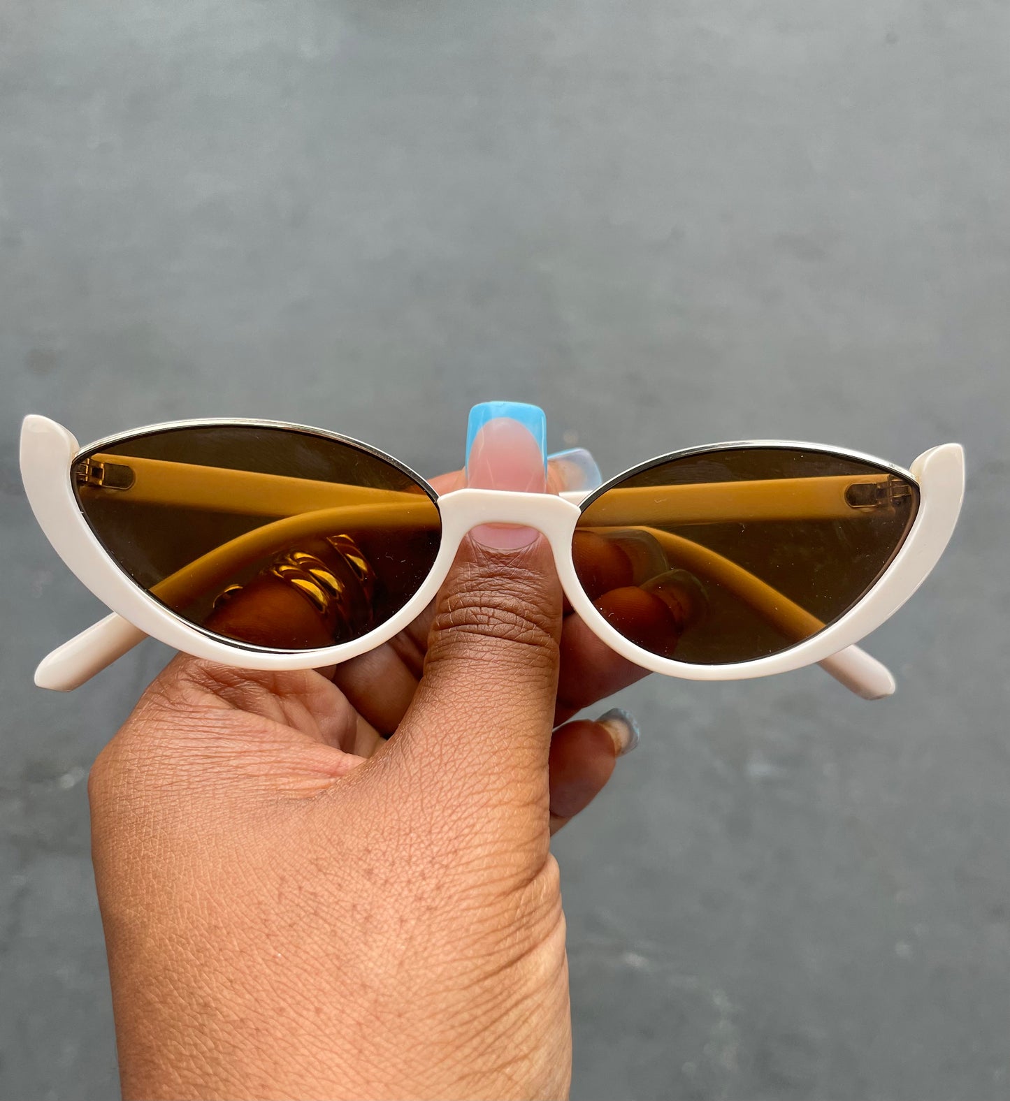 AUDREY SHADES