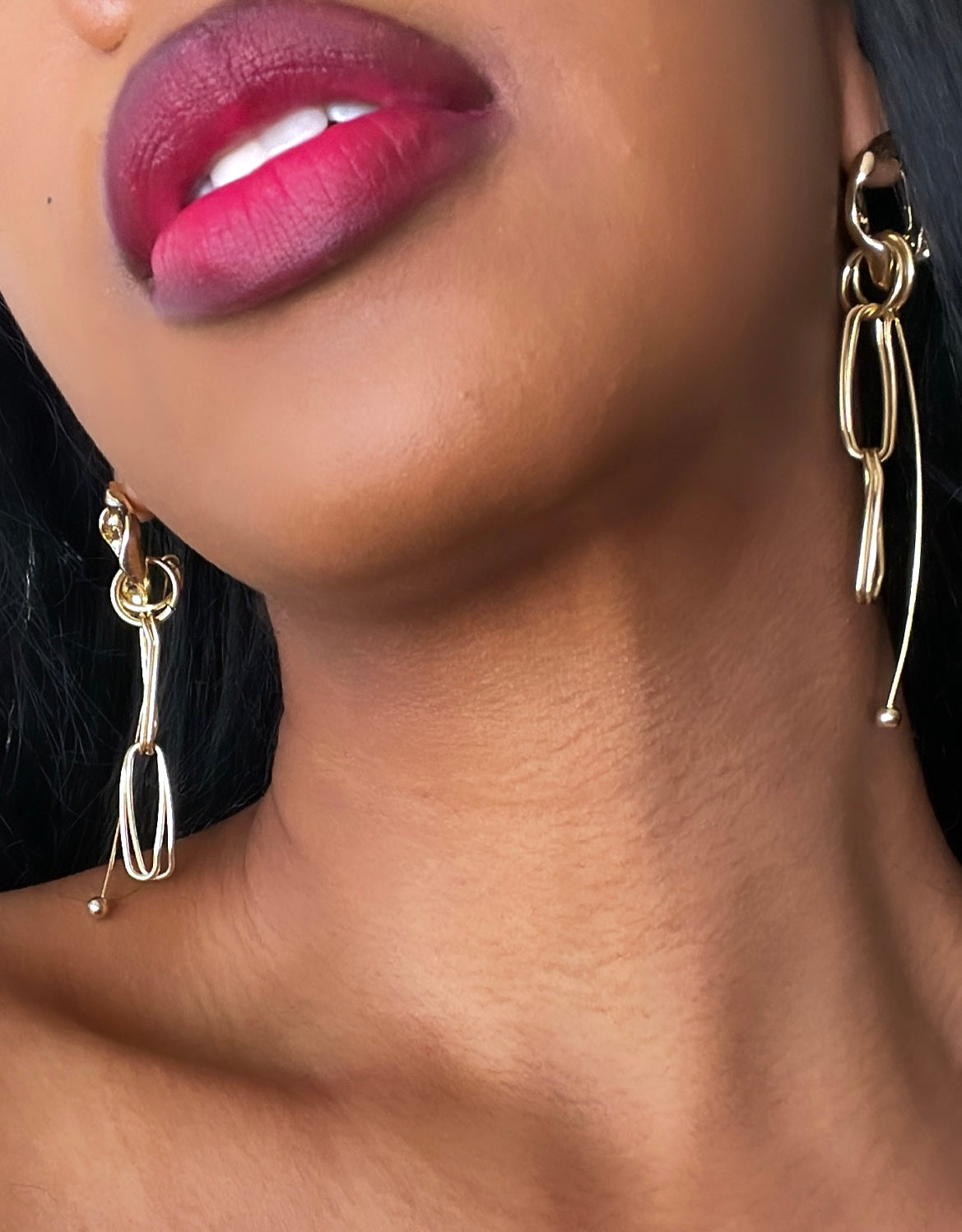 CHAIN DROP EARRING