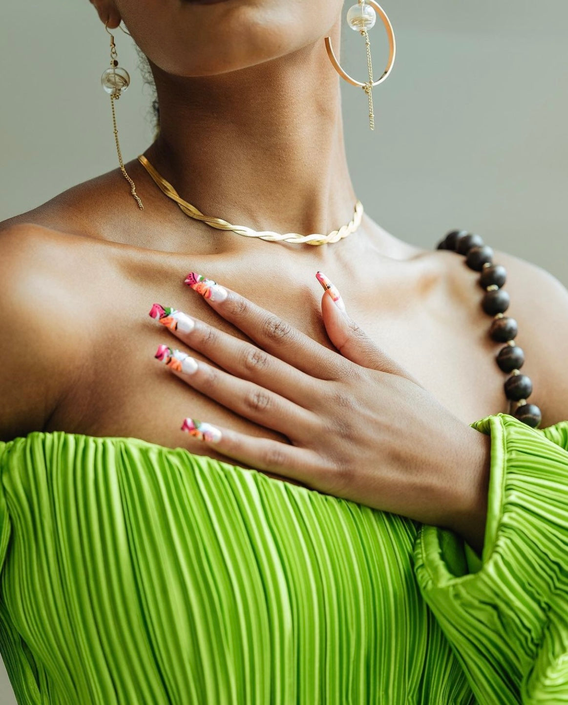 EVE NECKLACE