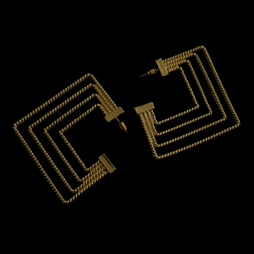 PYRAMIDZ EARRING
