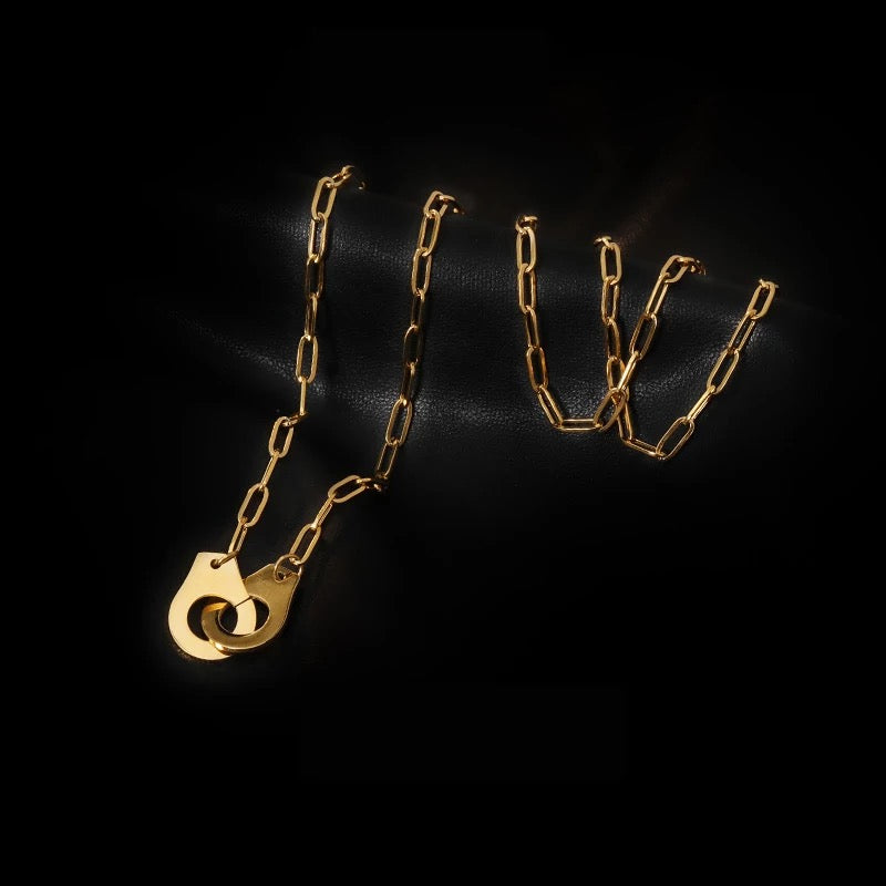 CUFFING SEASON NECKLACE