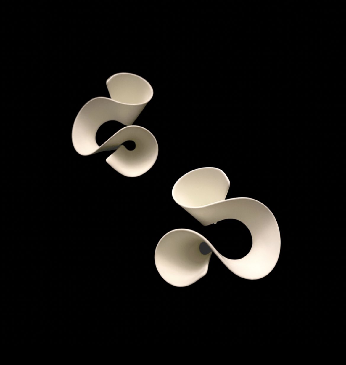 MUSE EARRING