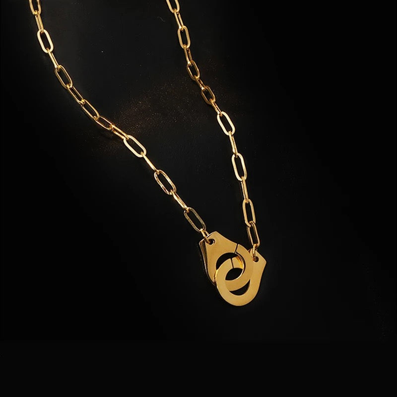 CUFFING SEASON NECKLACE