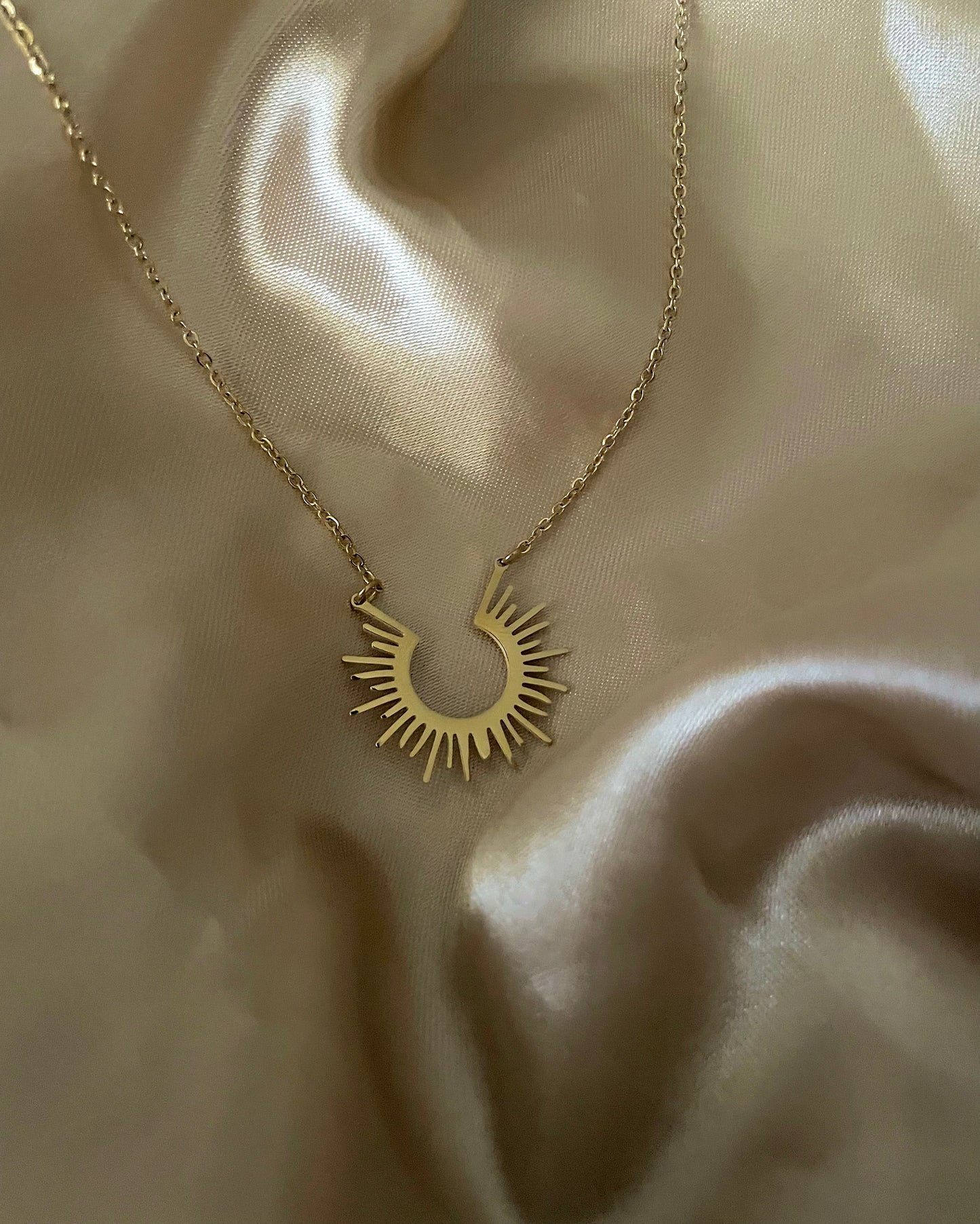 sunstar necklace